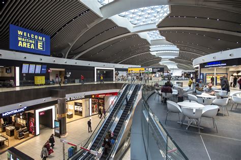 YSL rome airport